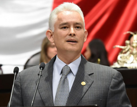 El presidente de la Comisión de Seguridad Pública de la Cámara de Diputados, Jorge Ramos. 