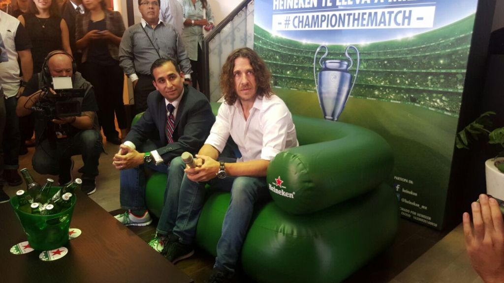Puyol se encuentra de visita en la Ciudad de México