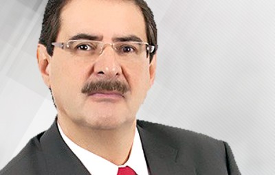 Alberto Aguilar, Columnista de Milenio. 