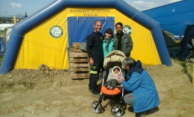 El pequeño Osman, en el campamento de Idomeni, en Grecia, cerca de la frontera con Macedonia