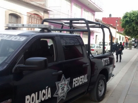 Elementos de la Policía Federal y militares peinaron la zona zona, pero no se logró la captura de ninguno de los agresores.