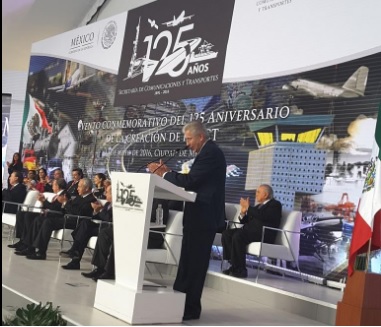 Gerardo Ruiz Esparza, secretario de Comunicaciones y Transportes