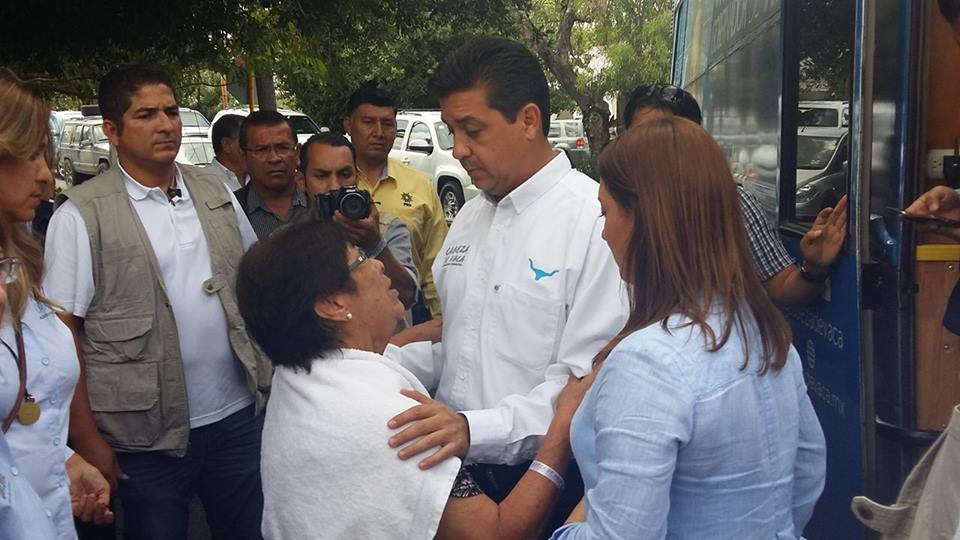 El panista afirma que priistas derrochan recursos de una manera poco inteligente