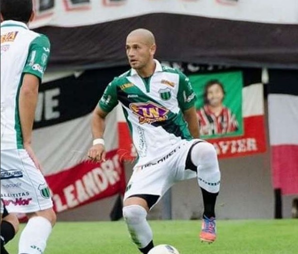 Rodrigo Espíndola, jugador del Club Atlético Nueva Chicago 