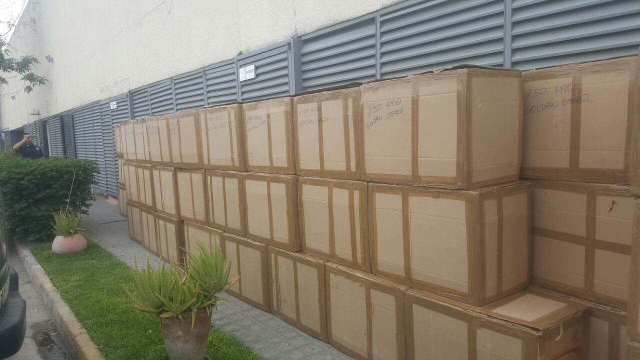 Los cigarros estaban dentro de 83 cajas de cartón.