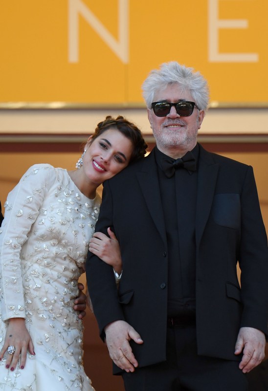 Adriana Ugarte y Pedro Almodóvar presentaron 'Julieta'. 
