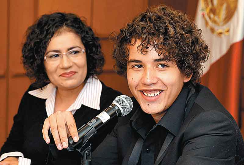 Lizbeth Tovar y Emiliano Pérez Tovar cuentan su experiencia.
