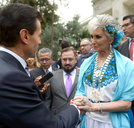 Peña Nieto recibió a 50 invitados de la comunidad LGBTTTI en Los Pinos.