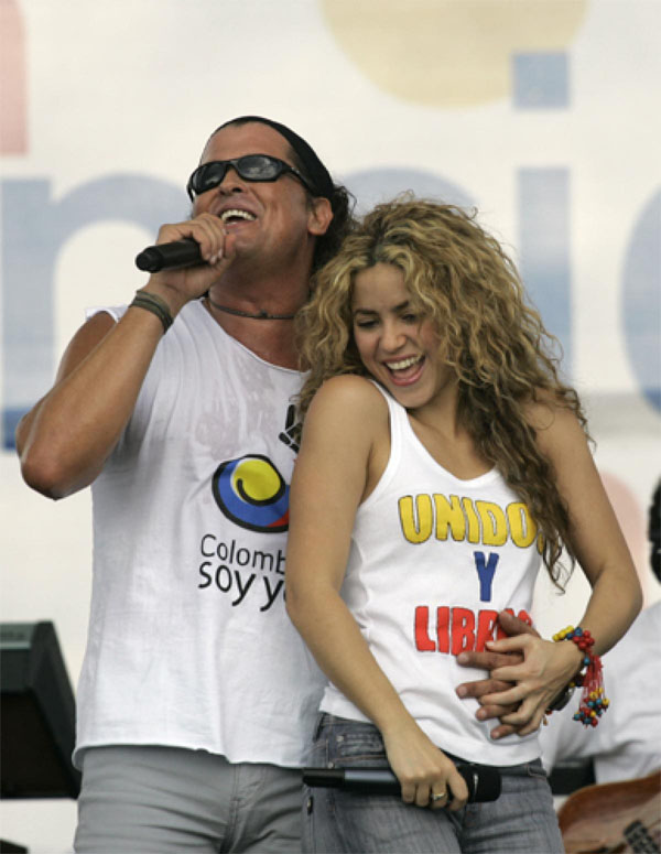 Carlos Vives y Shakira. 