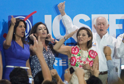 Josefina Vázquez Mota destacó que Luis H. Álvarez nunca la dejó sola ni en los momentos más difíciles, en particular en la campaña presidencial y desp