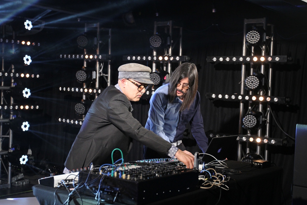 Pepe Mogt (Fussible) y Ramón Amezcua (Bostich) conforman Nortec Collective. 