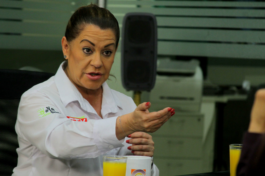 "Existe la confianza. A Esteban no lo conozco de ahorita, lo conozco de hace ya varios años".