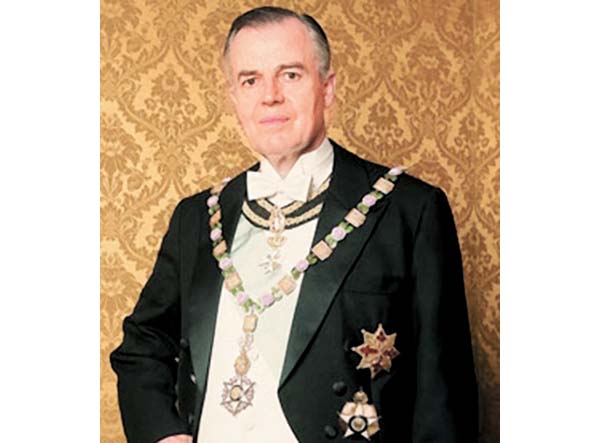 Dom Bertrand.