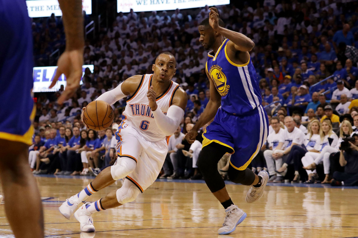 Oklahoma City Thunder se impuso a los Golden State Warriors por 133-105