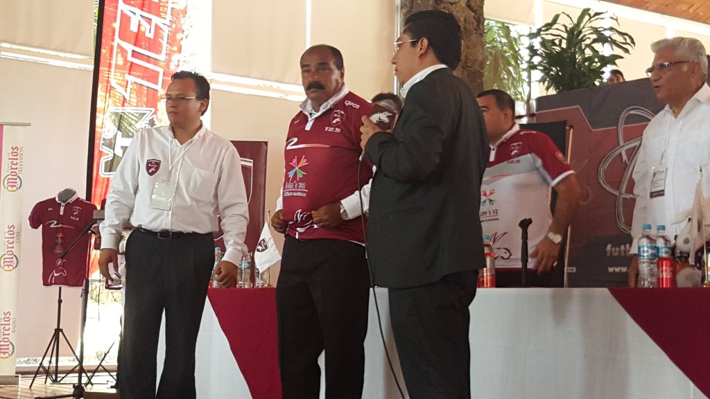 Presenta al DT de FC Polítécnico, Miguel Ángel Limón Nacif