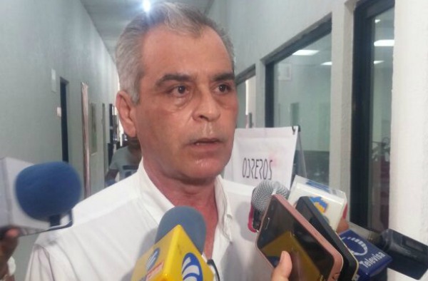 Bernardo Benítez, padre del único de los cinco jóvenes desparecidos en Tierra Blanca que ha sido identificado.