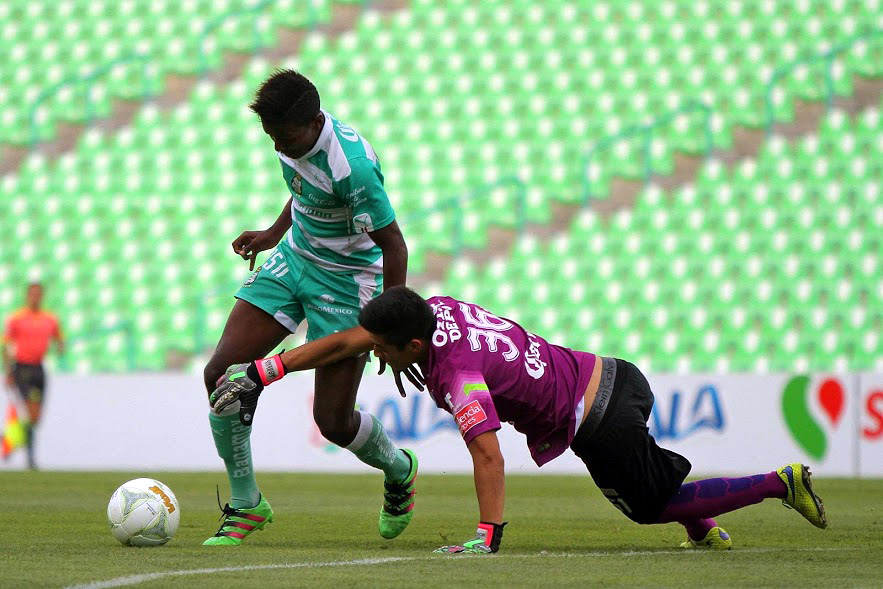 En la fase regular de este torneo, Santos y Pachuca se vieron las caras en la jornada 10, igualando a dos tantos. 