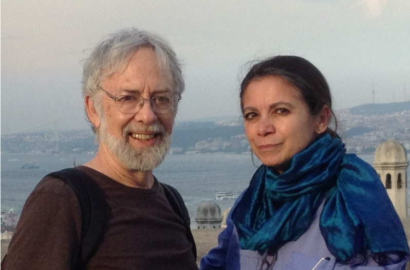 Mike Wallace y Carmen Boullosa, autores del libro Narco historia. Cómo Estados Unidos y México crearon juntos la guerra contra las drogas