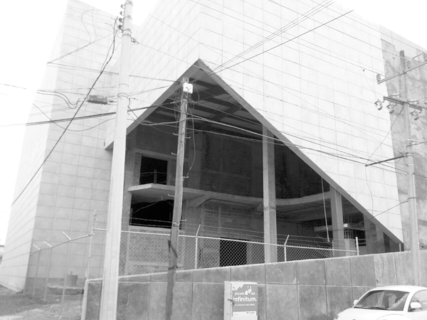 Personal de la Secretaría de Obras Públicas no conoce el proyecto. 
