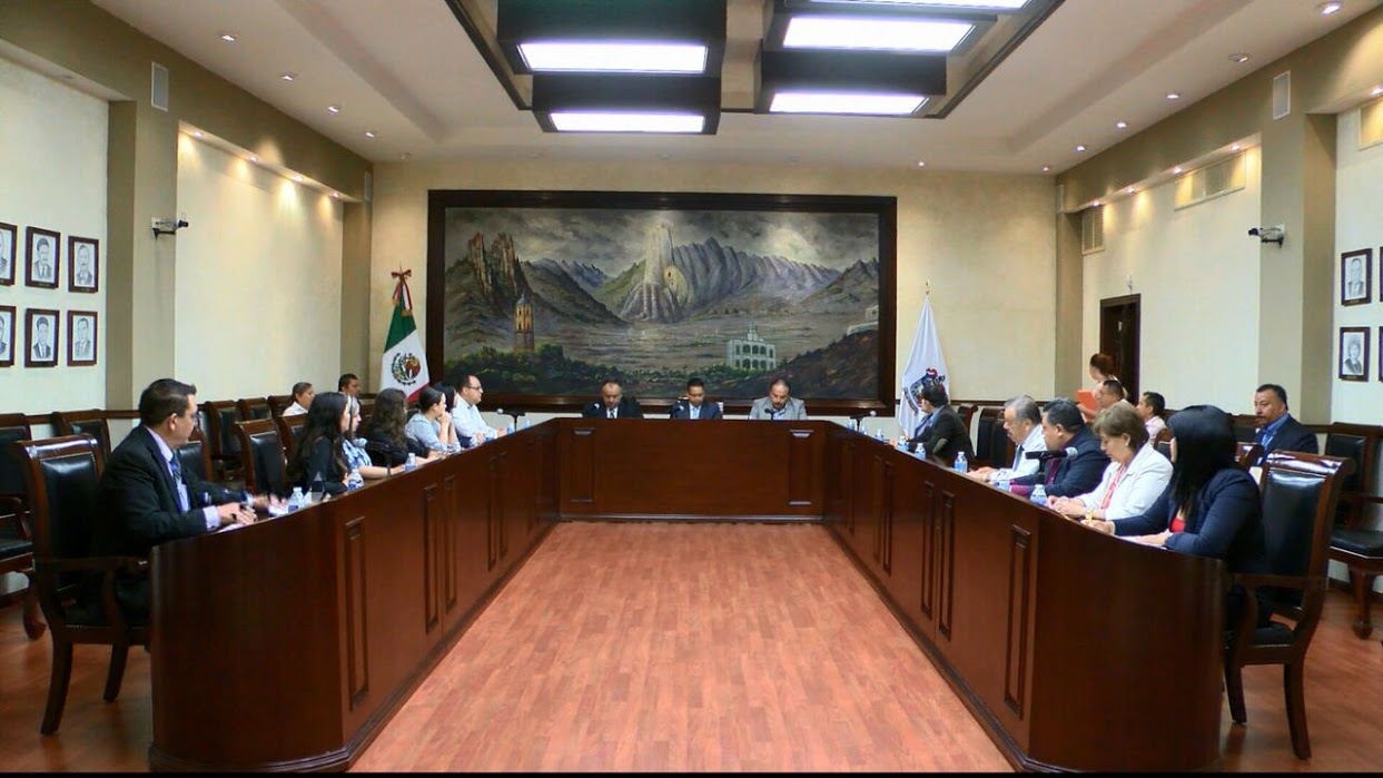Se aprobó por unanimidad la homologación del reglamento vial. 
