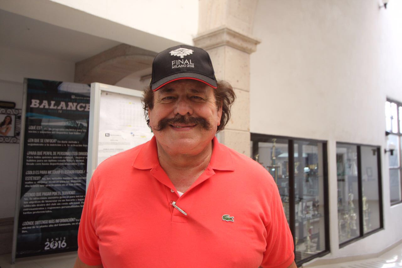 El empresario Armando Guadiana, acusó de espionaje telefónico al Gobierno de Coahuila.