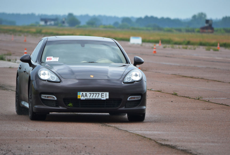 Gett funcionará también en Alemania y ofrecerá la opción de pedir autos de lujo como un Porsche.