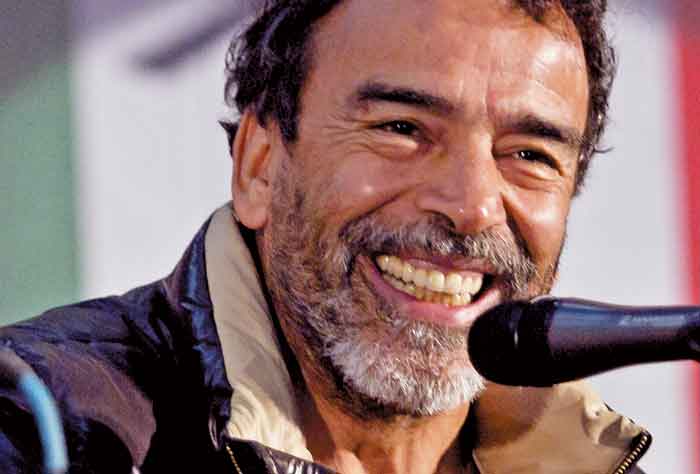 Damián Alcázar.