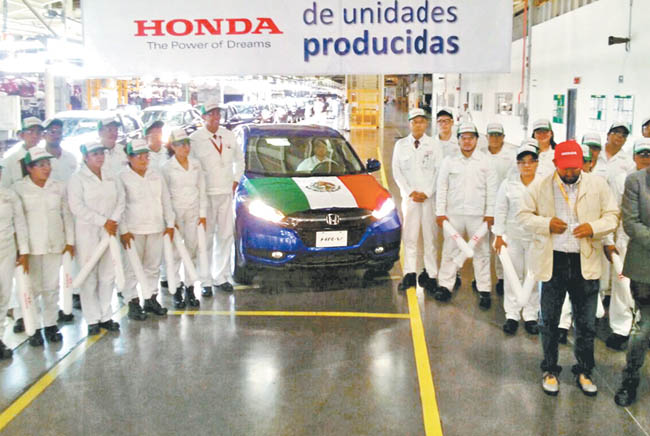 Con el Accord la armadora está de fiesta en Celaya. 