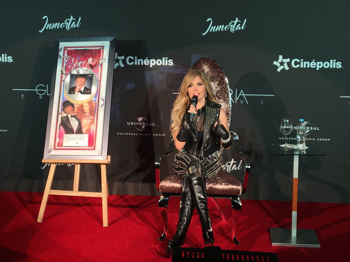 Gloria Trevi en la presentación de su DVD en vivo.