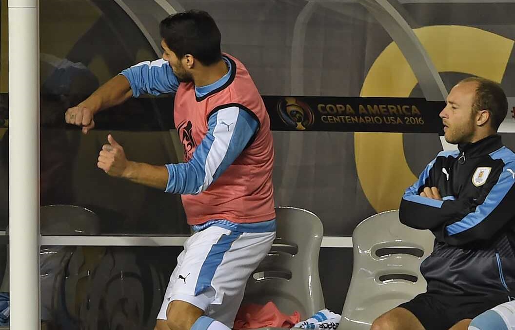 Luis Suárez hace berrinche por no jugar ante Venezuela