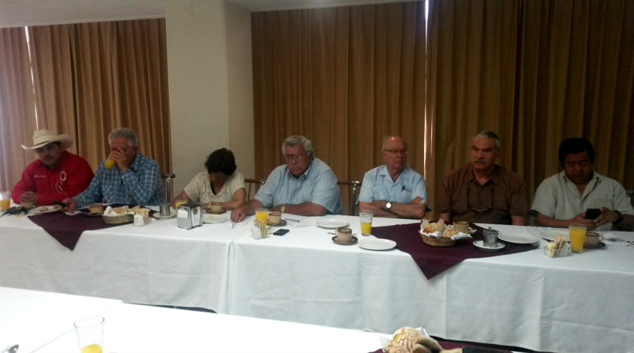 Agricultores de La Laguna de Coahuila y Durango, exigen a las autoridades cumplan con los beneficios prometidos.