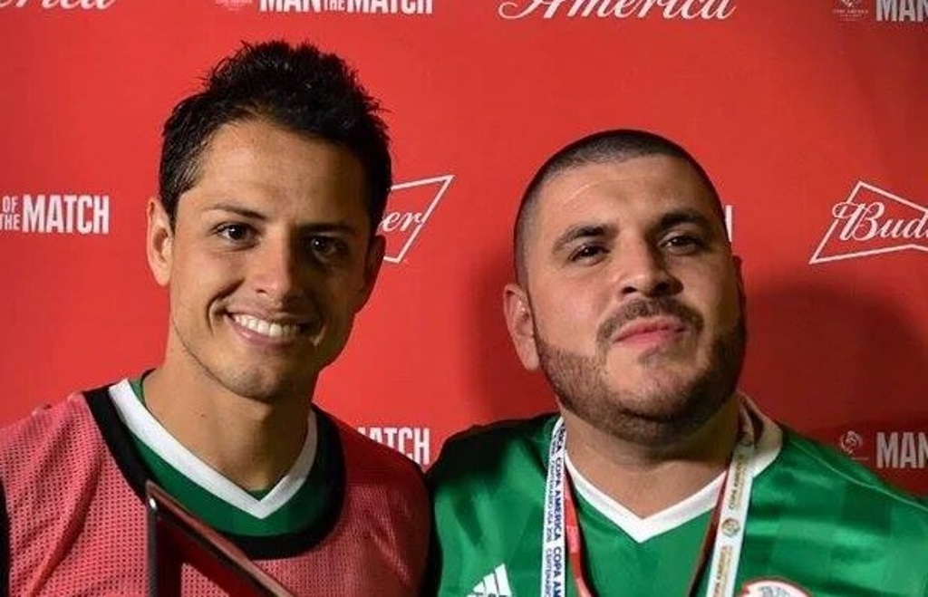 'Chicharito' Hernández y el Komander