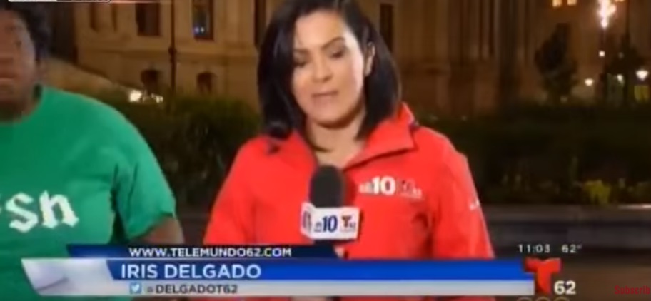 Iris Delgado estaba por concluir su reporte cuando una mujer se le acercó.