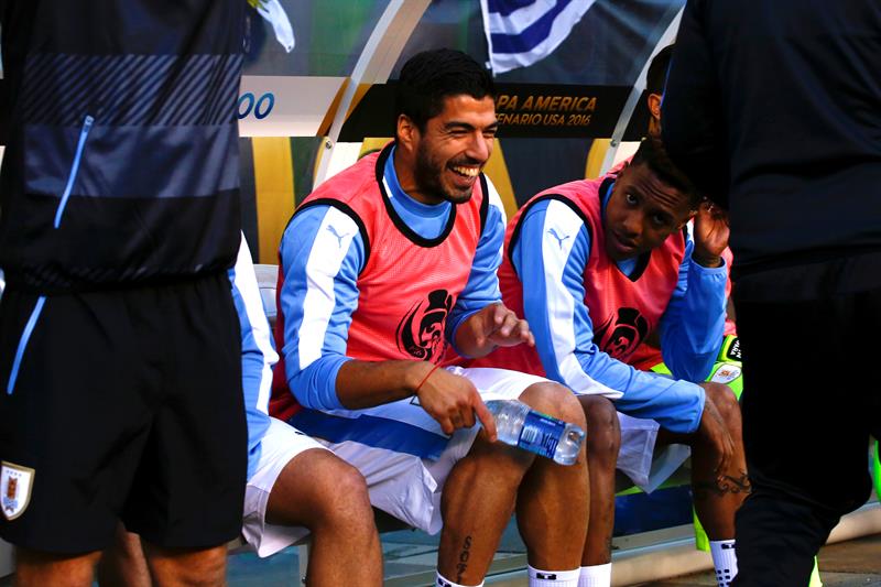 Suárez permaneció en el banquillo durante el duelo ante Venezuela 