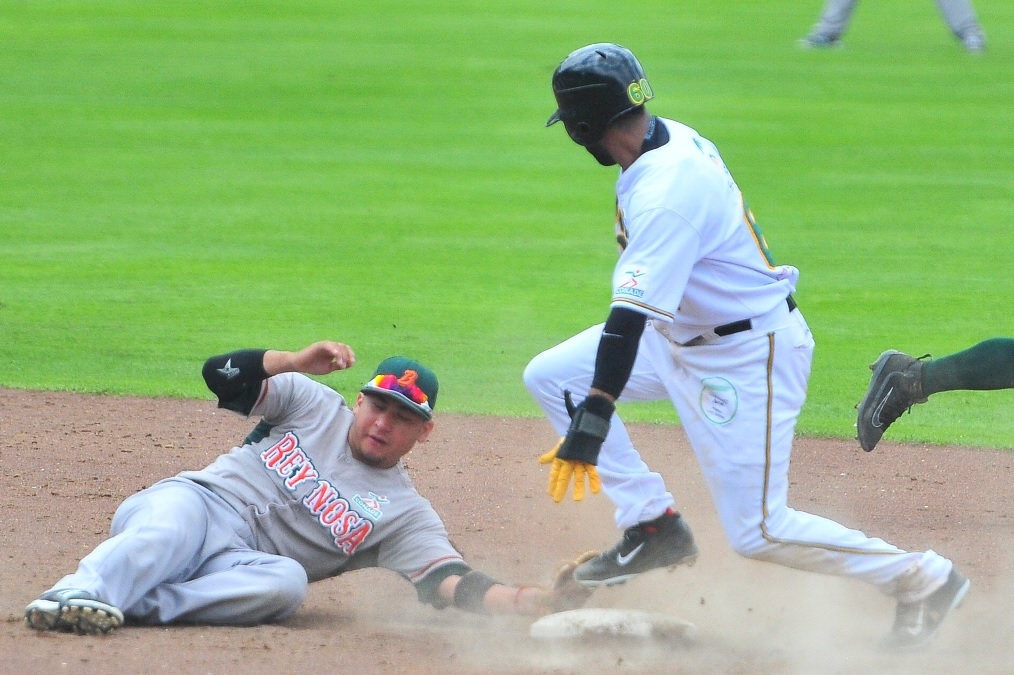 Broncos venció a Pericos 