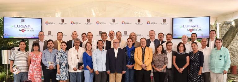 El gobernador de Morelos presentó el programa Un lugar para ti, el cual busca garantizar el acceso a la educación universitaria.