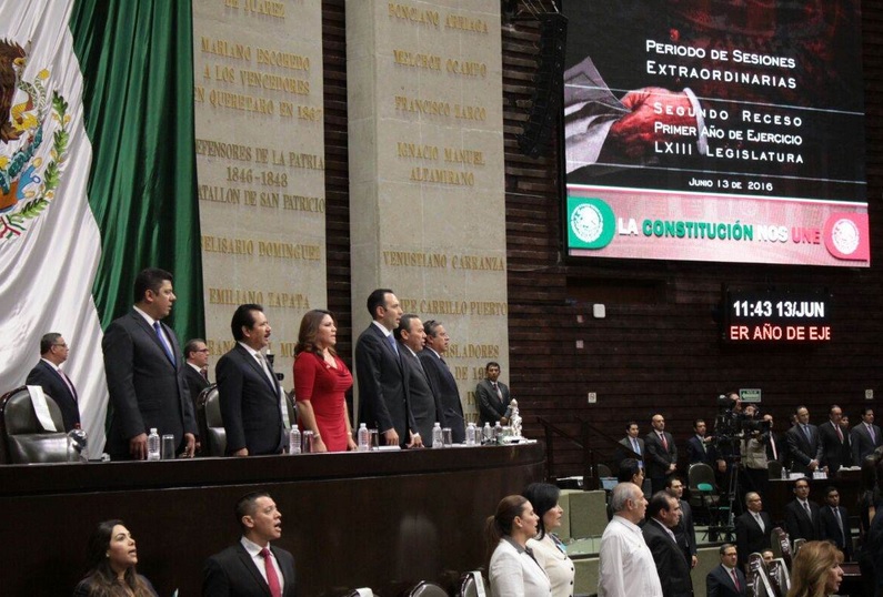 Instalación del periodo extraordinario del Congreso.