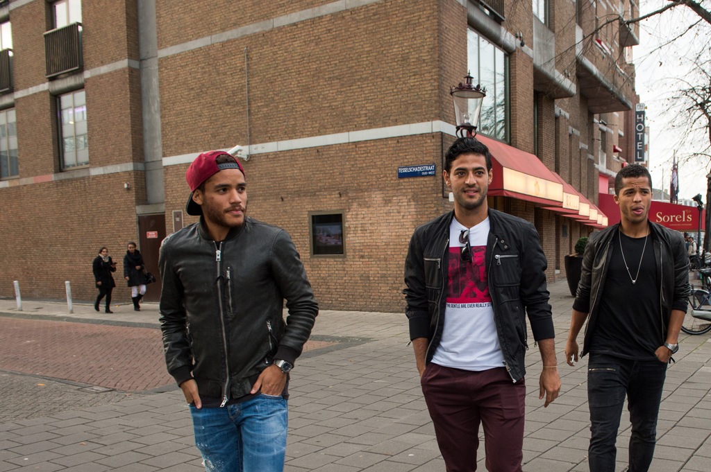 Carlos Vela con Giovani y Jonathan dos Santos 