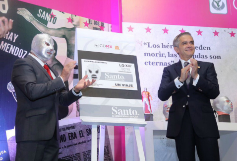El Santo, "el enmascarado de plata", tendrá un boleto conmemorativo del Metro en el centenario del natalicio de esa destacado exponente de la lucha li