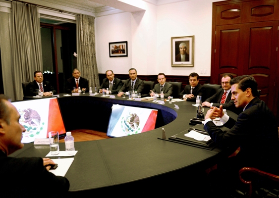 El presidente Enrique Peña Nieto se reunió con empresarios en la residencia oficial de Los Pinos.