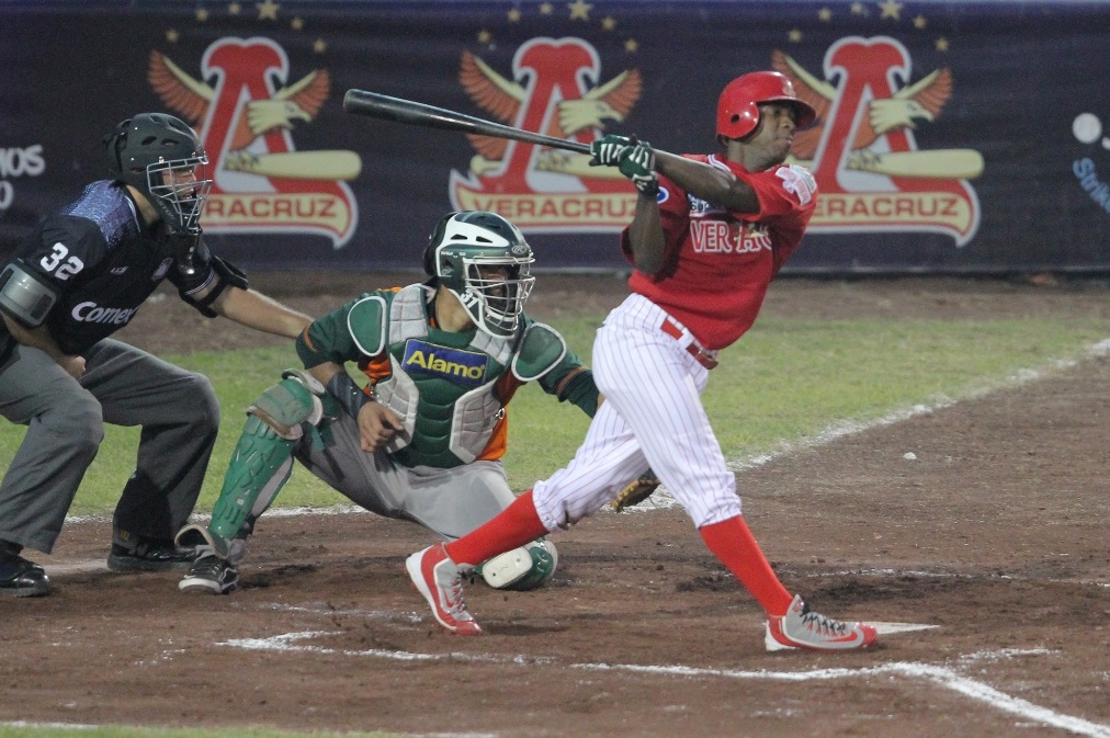 Gerson Manzanillo tuvo una gran actuación 