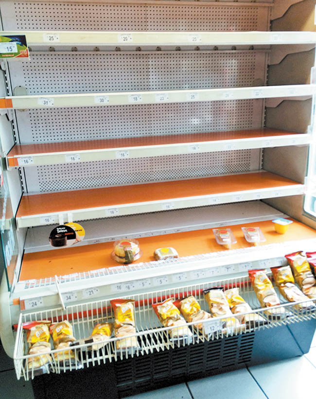 Los locales pronto empezarán a cerrar por la falta de productos. 
