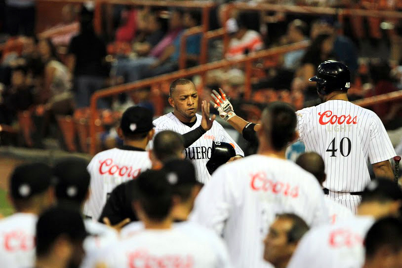 Vaqueros Laguna ganó 9-5 Guerreros de Oaxaca.