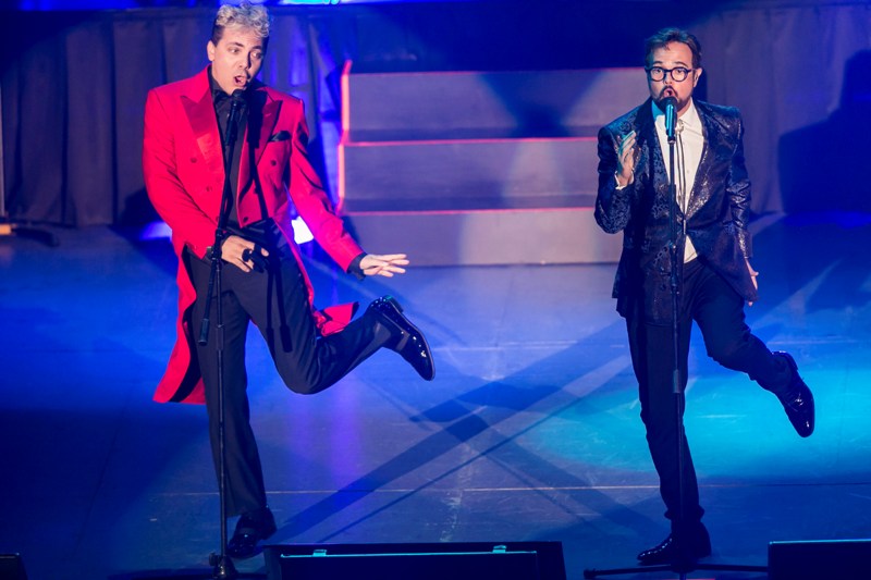 Cristian Castro y Aleks Syntek se presentaron en el Auditorio Nacional con lo mejor de su repertorio musical. 