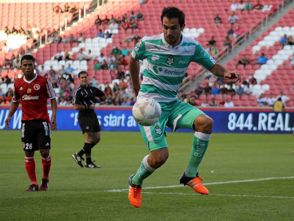 Santos perdió 2-1 ante Xolos en partido de preparación. 