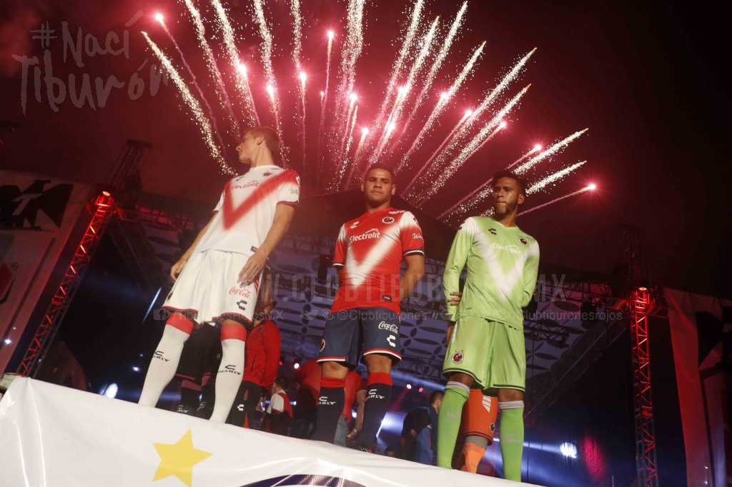 Así lucen los nuevos uniformes