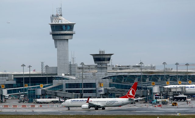 En el aeropuerto de Estambul, Turquía, hubo explosivos y una balacera. Imagen de archivo.