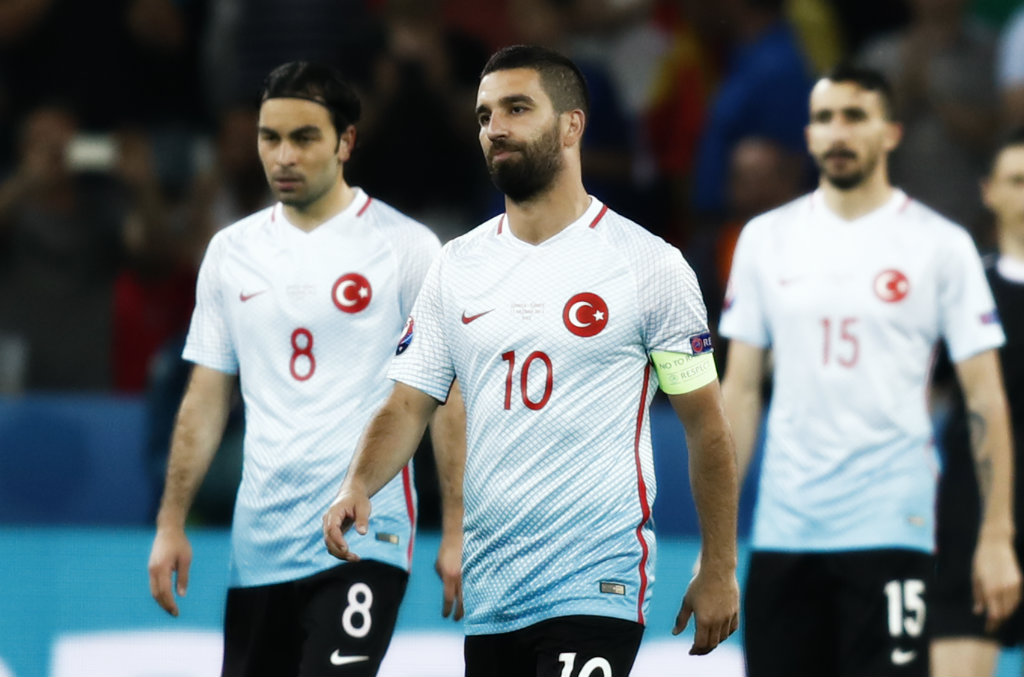 Arda Turan (10) en un partido de la Eurocopa