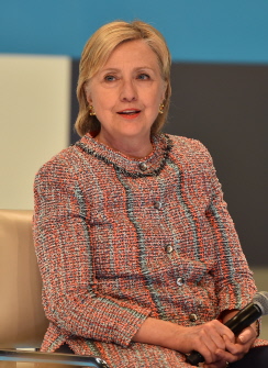 El 58 por ciento de los encuestados aseguraron que Hillary está mejor preparada para ser presidente.