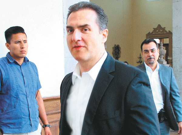 Adrián de la Garza se dijo a favor de la coordinación municipal. 